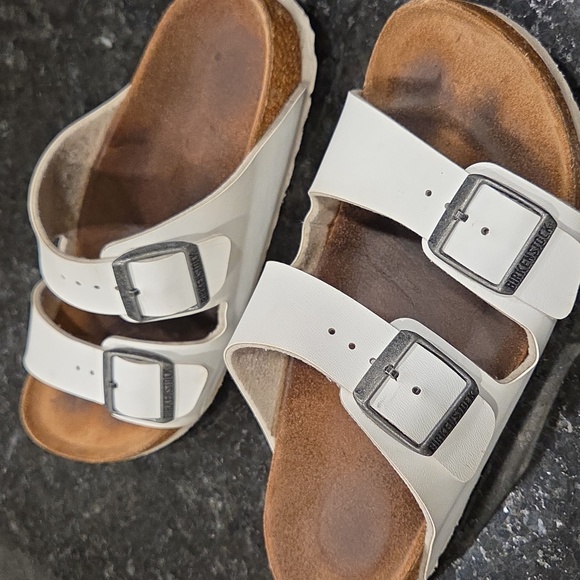 Birkenston Arizona White and Brown Sandals - Picture 3 of 5